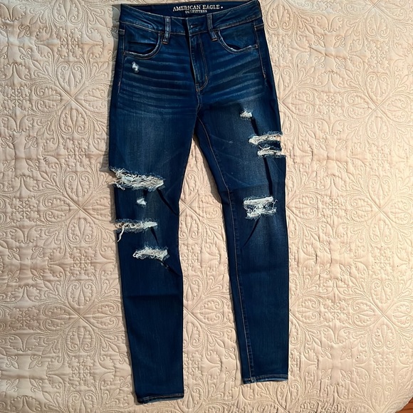American Eagle Hi-RiseJegging Super Stretch X Size 6 Ripped - Picture 2 of 10